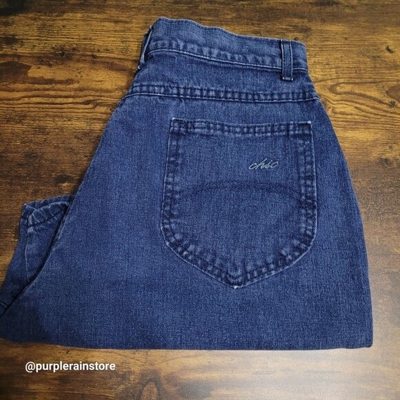 Vtg Chic Denim Shorts Size 15 Waist 28 In High Rise Medium Dark Wash 80's Mom - Picture 3 of 13